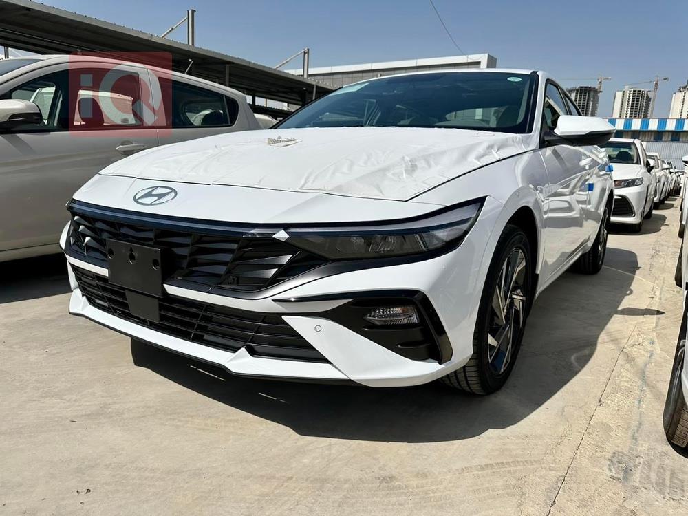 هیوندای ئەلەنترا